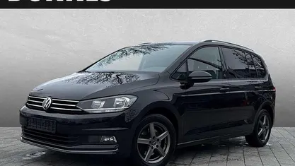 Schwarz Gebraucht 2018 VW Touran Sound Van / Kleinbus | 16.995 € (Fairer Preis)