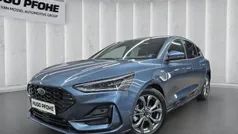 Chrome blue metallic Gebraucht 2024 Ford Focus ST-Line X Limousine | 26.290 € (Fairer Preis)