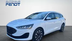 Frozen white Gebraucht 2023 Ford Focus Titanium Kombi | 20.950 € (Fairer Preis)