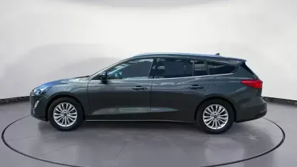 Gebraucht Ford Focus Titanium 150 PS (110 kW) 2020 Grau Limousine