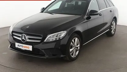 Gebraucht Mercedes C180 Avantgarde 156 PS (114 kW) 2019 Schwarz Kombi