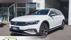 Oryxwhite perlmutteffekt Gebraucht 2019 VW Passat Alltrack Kombi | 28.990 € (Fairer Preis)