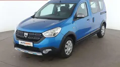 Blau Gebraucht 2020 Dacia Dokker Stepway Van | 17.990 € (Fairer Preis)
