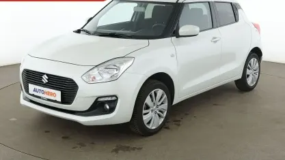 Gebraucht Suzuki Swift Club 90 PS (66 kW) 2019 Weiß Kleinwagen
