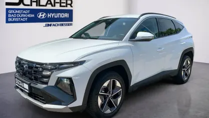 Gebraucht Hyundai Tucson Trend 160 PS (117 kW) 2025 Atlas white / sol SUV