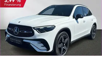 Używany Mercedes GLC220 AMG 197 KM (144 kW) 2025 Biały SUV