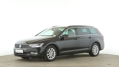 Gebraucht VW Passat Business 150 PS (110 kW) 2022 Schwarz Kombi