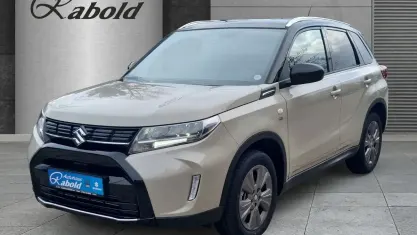 Neu Suzuki Vitara Comfort 110 PS (80 kW) 2026 Savannah ivory / cosmic black (beige) SUV