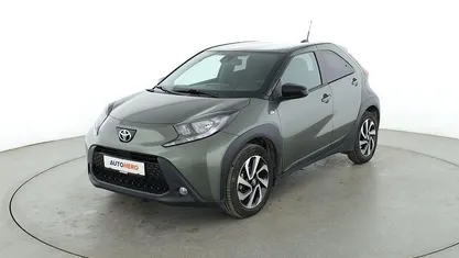 Gebraucht Toyota Aygo X Pulse 72 PS (52 kW) 2023 Grün SUV