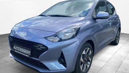 Neu Hyundai i10 Trend 79 PS (58 kW) 2025 Meta blue / mic (blau) Kleinwagen