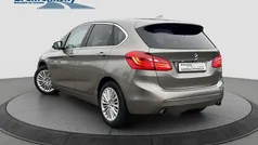 Platinsilber Gebraucht 2016 BMW 220 Luxury Line Van / Kleinbus | 15.480 € (Superpreis)