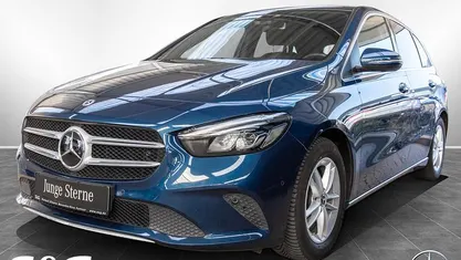 Gebraucht Mercedes B200 Progressive 150 PS (110 kW) 2019 Denimblau metallic Van / Kleinbus