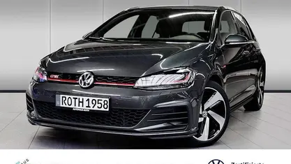 Blau Gebraucht 2018 VW Golf GTI Limousine | 22.987 € (Fairer Preis)