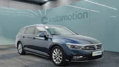 Blau Gebraucht 2024 VW Passat IQ Drive Kombi | 34.750 € (Fairer Preis)