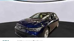 Gebraucht 2023 VW Golf VIII Life Limousine | 23.980 € (Fairer Preis)