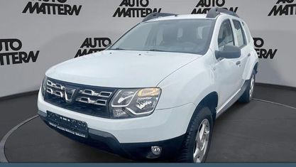 Używany Dacia Duster Ambiance 84 KM (61 kW) 2017 Biały SUV