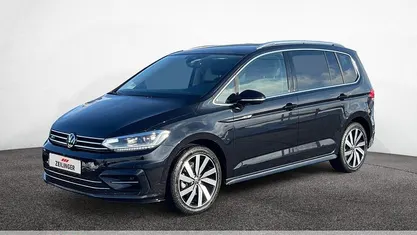 Deep black perleffekt Gebraucht 2025 VW Touran Highline Van / Kleinbus | 37.442 € (Fairer Preis)