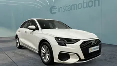 Weiß Gebraucht 2021 Audi A3 Sportback Sport Limousine | 24.489 € (Fairer Preis)