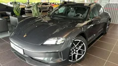 Vulkangraumetallic Gebraucht 2025 Porsche Taycan Sport Turismo Limousine | 99.900 € (Guter Preis)