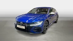 Lapiz blue (metallic) Gebraucht 2022 VW Arteon R Kombi | 34.820 € (Fairer Preis)
