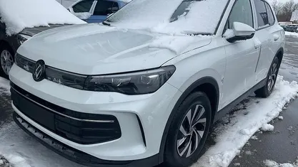 Gebraucht 2026 VW Tiguan Life SUV | 41.945 € (Guter Preis)