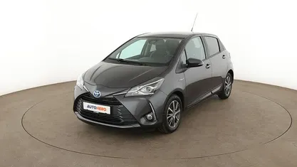 Gebraucht Toyota Yaris Hybrid Team 101 PS (74 kW) 2020 Grau Limousine