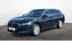 Schwarz Gebraucht 2024 Skoda Superb Selection Kombi | 35.944 € (Guter Preis)