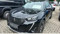 Gebraucht 2021 Peugeot 2008 Allure SUV | 17.980 € (Fairer Preis)