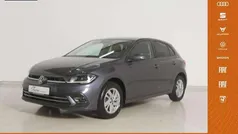 Grau Gebraucht 2024 VW Polo Style Limousine | 20.880 € (Guter Preis)