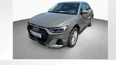 Chronosgrau metallic Gebraucht 2024 Audi A1 Ambiente Kleinwagen | 25.890 € (Guter Preis)