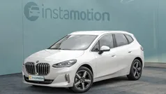Schwarz Gebraucht 2022 BMW 218 Luxury Line Van / Kleinbus | 30.489 € (Fairer Preis)
