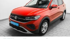 Rot Gebraucht 2024 VW T-Cross Life SUV | 24.930 € (Fairer Preis)