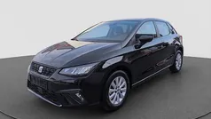 Mitternachtsschwarz Gebraucht 2023 Seat Ibiza Style | 18.540 € (Fairer Preis)