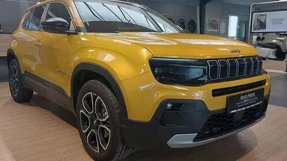 Gebraucht 2025 Jeep Avenger Summit SUV | 27.990 € (Fairer Preis)