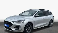 Moondust silber metallic Gebraucht 2023 Ford Focus ST-Line X Kombi | 23.750 € (Fairer Preis)