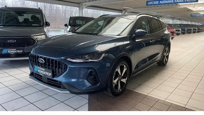 Second-hand Ford Focus Active 116 CP (85 kW) 2024 Albastru Break