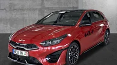 Rot Gebraucht 2023 Kia Ceed GT GT-Line Limousine | 26.990 € (Fairer Preis)