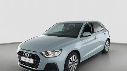 Grau Gebraucht 2025 Audi A1 Sportback Advanced Kleinwagen | 23.750 € (Fairer Preis)