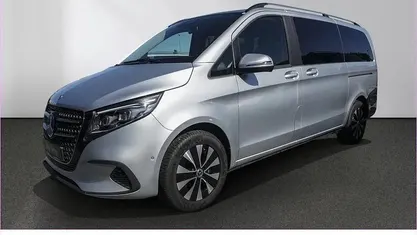 Gebraucht 2025 Mercedes V300 Style Van / Kleinbus | 75.950 € (Superpreis)