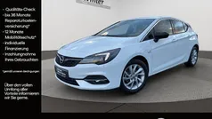Weiss Gebraucht 2021 Opel Astra Elegance Limousine | 14.850 € (Fairer Preis)