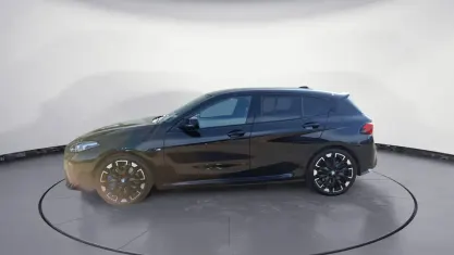 Usata BMW M135 Performance 300 CV (220 kW) 2025 Nero Utilitaria