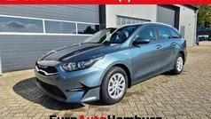 Yucca stahlgrau metallic Neu 2025 Kia Ceed Sportswagon Vision Kombi | 24.590 € (Fairer Preis)