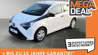 Gebraucht Toyota Aygo 72 PS (52 kW) 2019 Weiß Kleinwagen