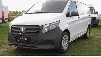 Gebraucht Mercedes Vito 163 PS (119 kW) 2024 Weiß Van