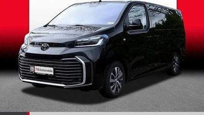 Gebraucht Toyota Proace Verso Club 177 PS (130 kW) 2024 Black metallic Kombi
