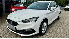 Weiß Gebraucht 2024 Seat Leon Style Limousine | 21.898 € (Fairer Preis)