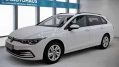 Gebraucht 2023 VW Golf VIII Life Kombi | 22.320 € (Fairer Preis)