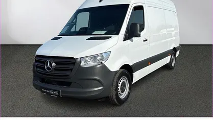Second-hand Mercedes Sprinter 150 CP (110 kW) 2024 Van