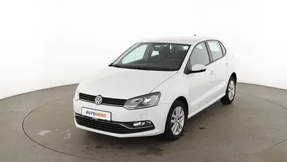 Gebraucht 2016 VW Polo Comfortline Limousine | 10.210 € (Fairer Preis)