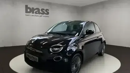Gebraucht Fiat 500e 86 kW (118 PS) 2022 Onyx schwarz Limousine